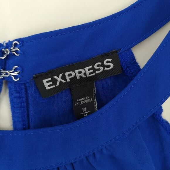 Express Blue Sleeveless Keyhole Blouse - Picture 7 of 7